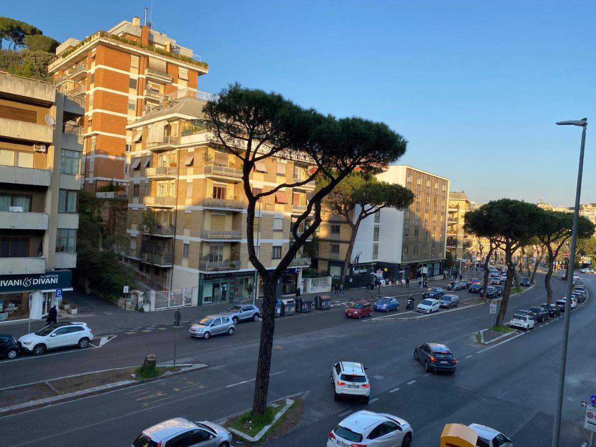 Domum Vaticani Hotel Rome Bagian luar foto