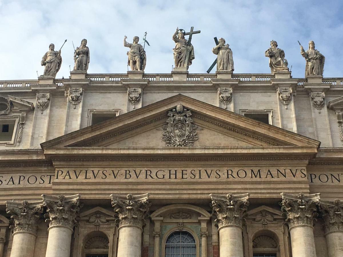 Domum Vaticani Hotel Rome Bagian luar foto