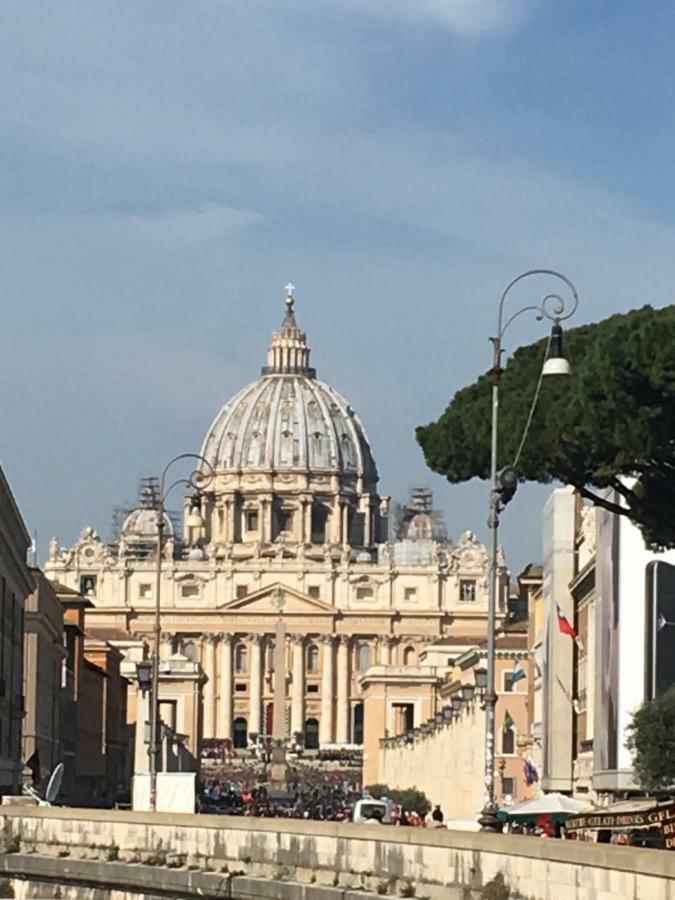 Domum Vaticani Hotel Rome Bagian luar foto